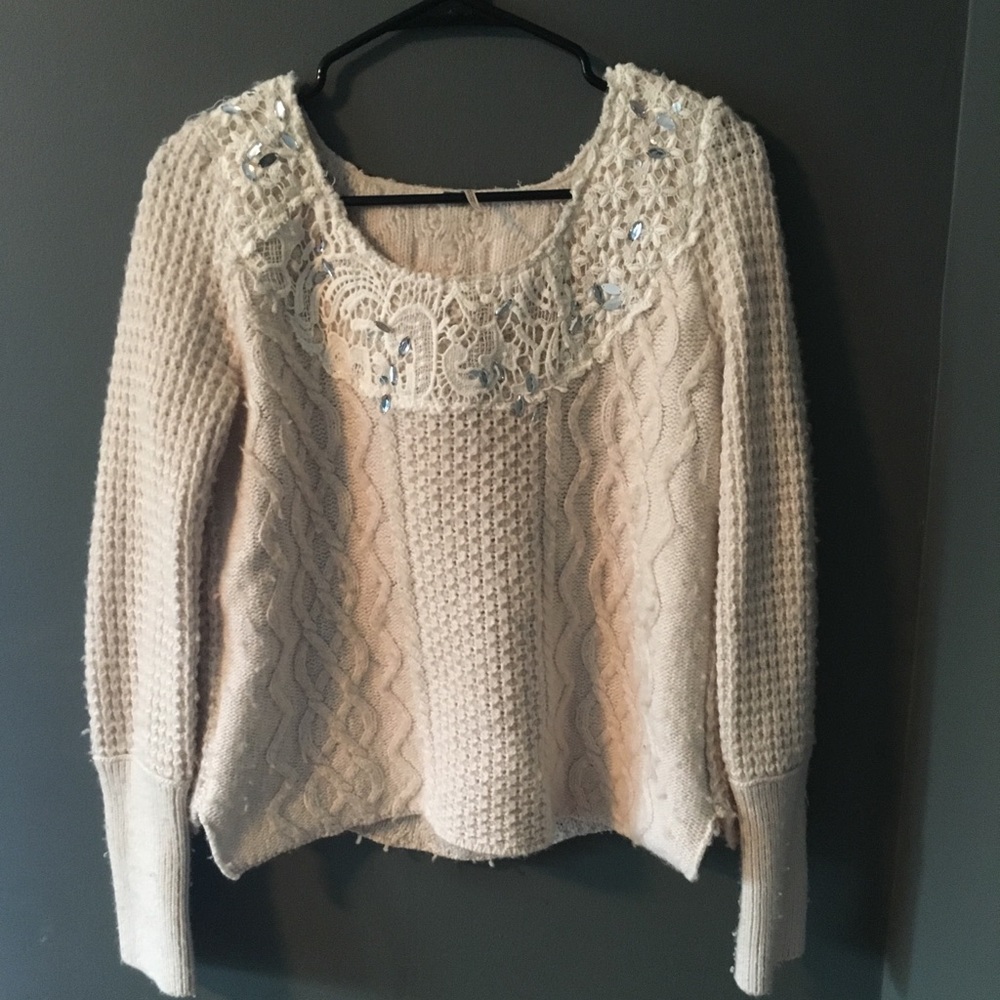 Free people sweater.
